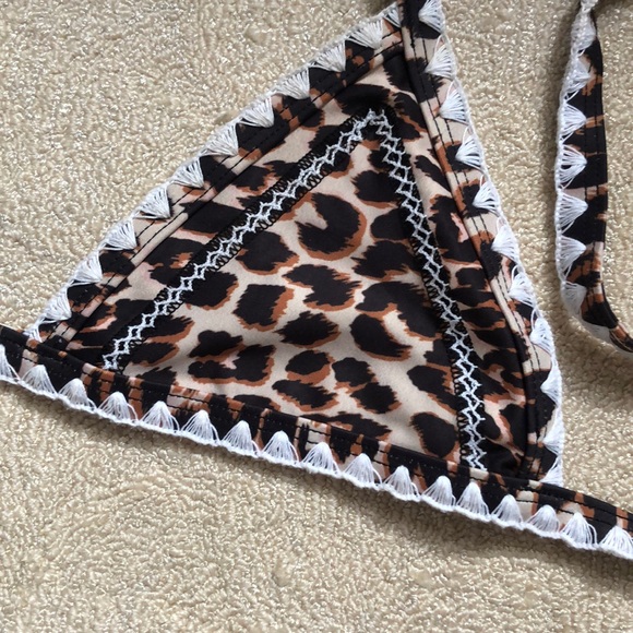 Same Swim Leopard Print The Catch Bikini Top - Picture 3 of 5